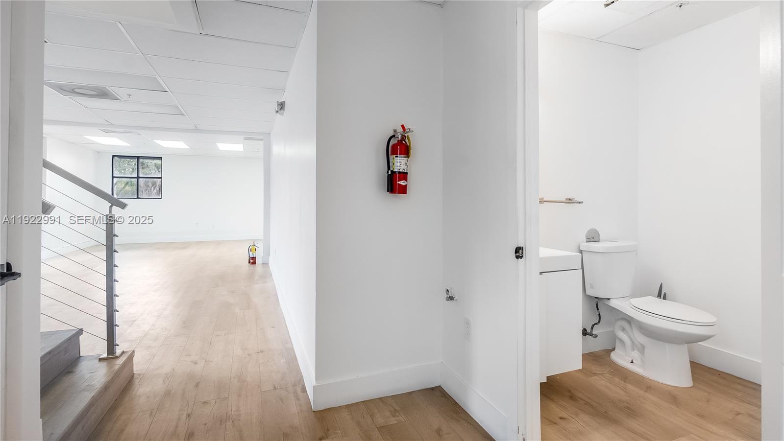 See details / sq. ft. $ 2025-12-03 0 Photo