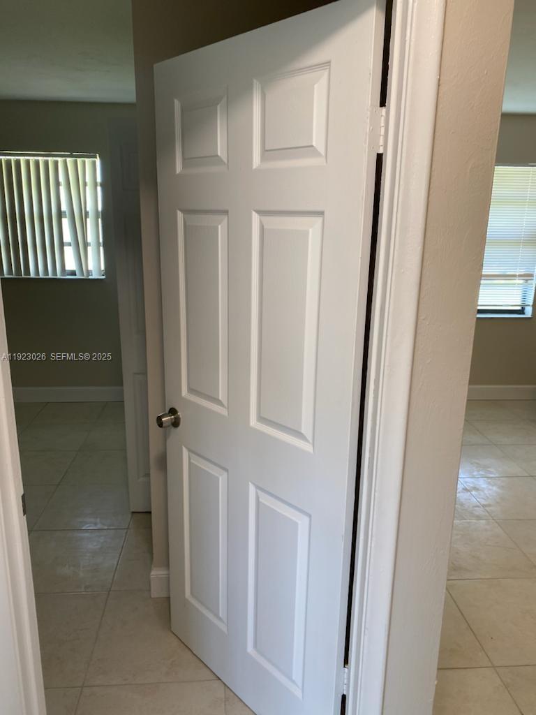 See details / 2088 sq. ft. $ 2025-12-01 0 Photo