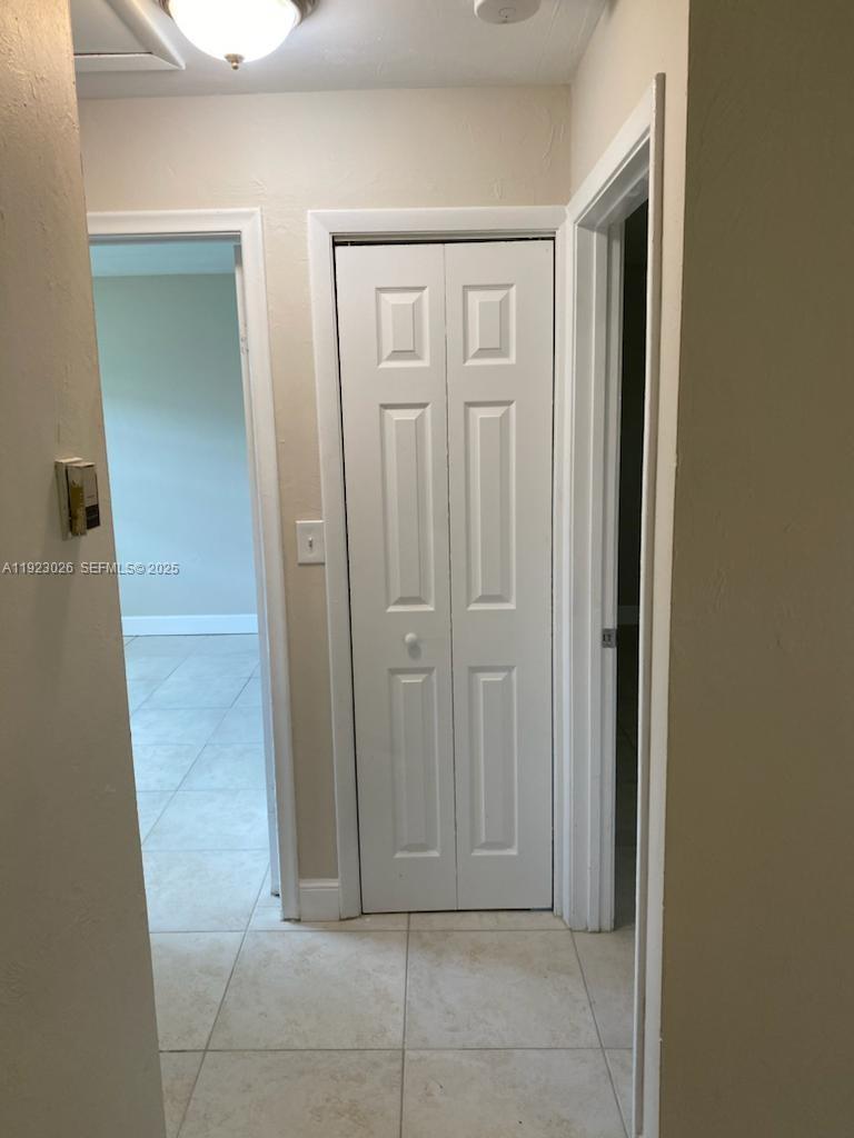 See details / 2088 sq. ft. $ 2025-12-01 0 Photo