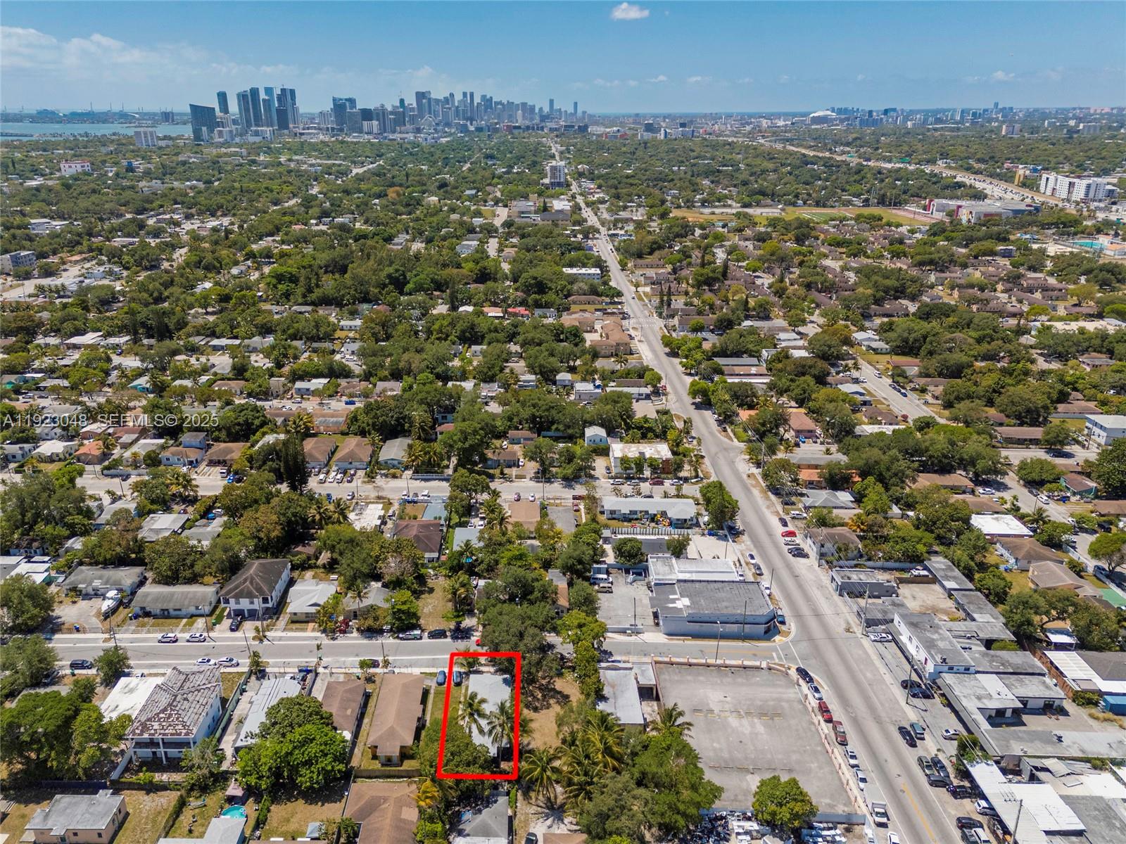 See details / 1650 sq. ft. $ 2025-12-01 0 Photo