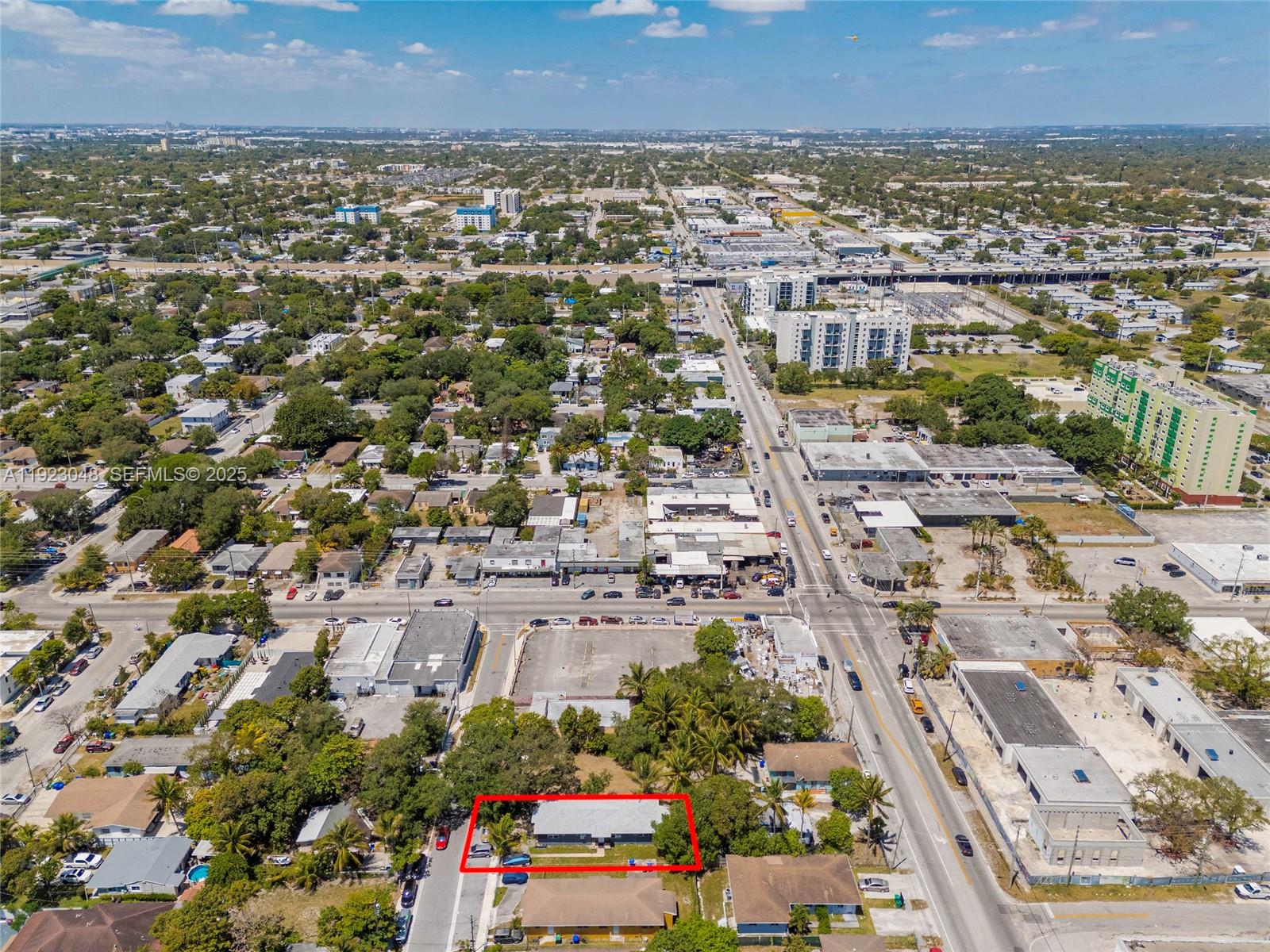 See details / 1650 sq. ft. $ 2025-12-01 0 Photo