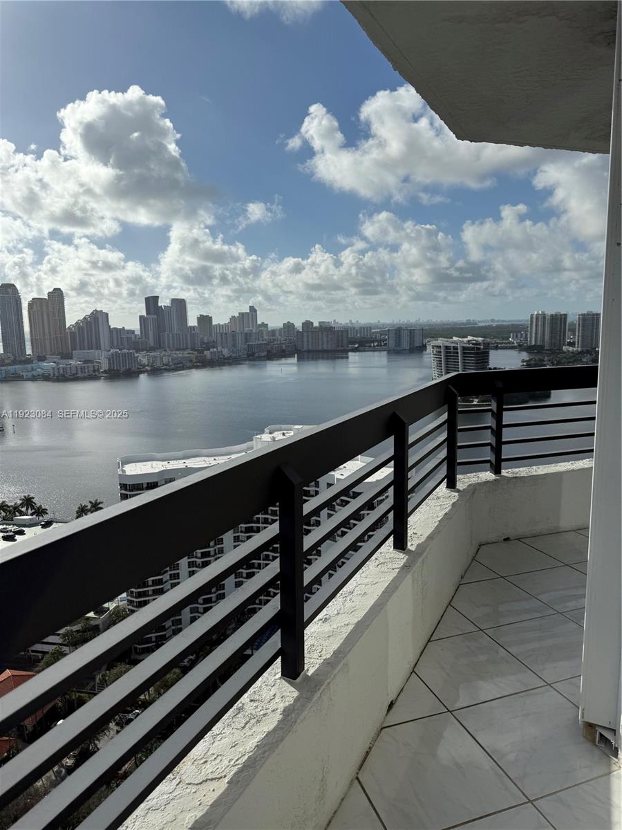 Photo of 3500 Mystic Pointe Dr #3506, Aventura, Florida, 33180 -