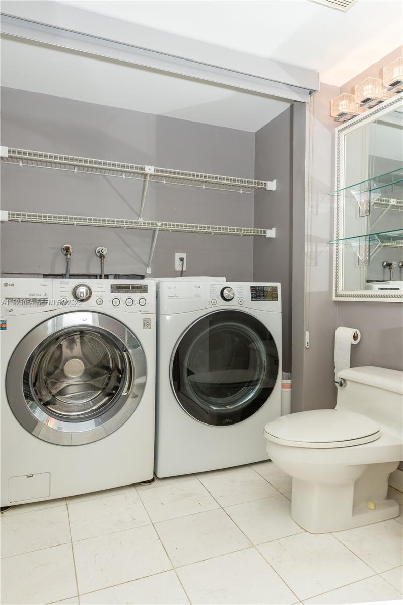 Photo of 3500 Mystic Pointe Dr  #3506, Aventura, Florida, 33180 - 