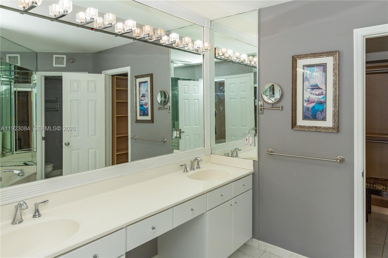 Photo of 3500 Mystic Pointe Dr  #3506, Aventura, Florida, 33180 - 