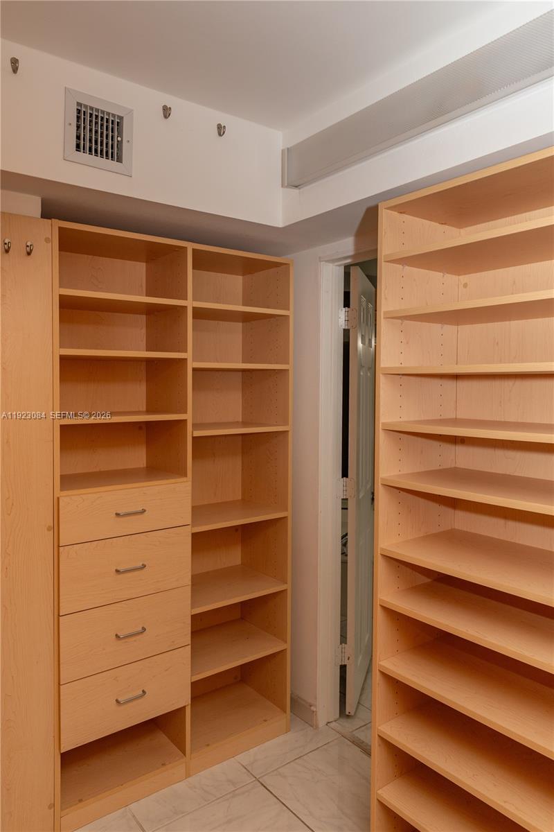 Photo of 3500 Mystic Pointe Dr  #3506, Aventura, Florida, 33180 - 