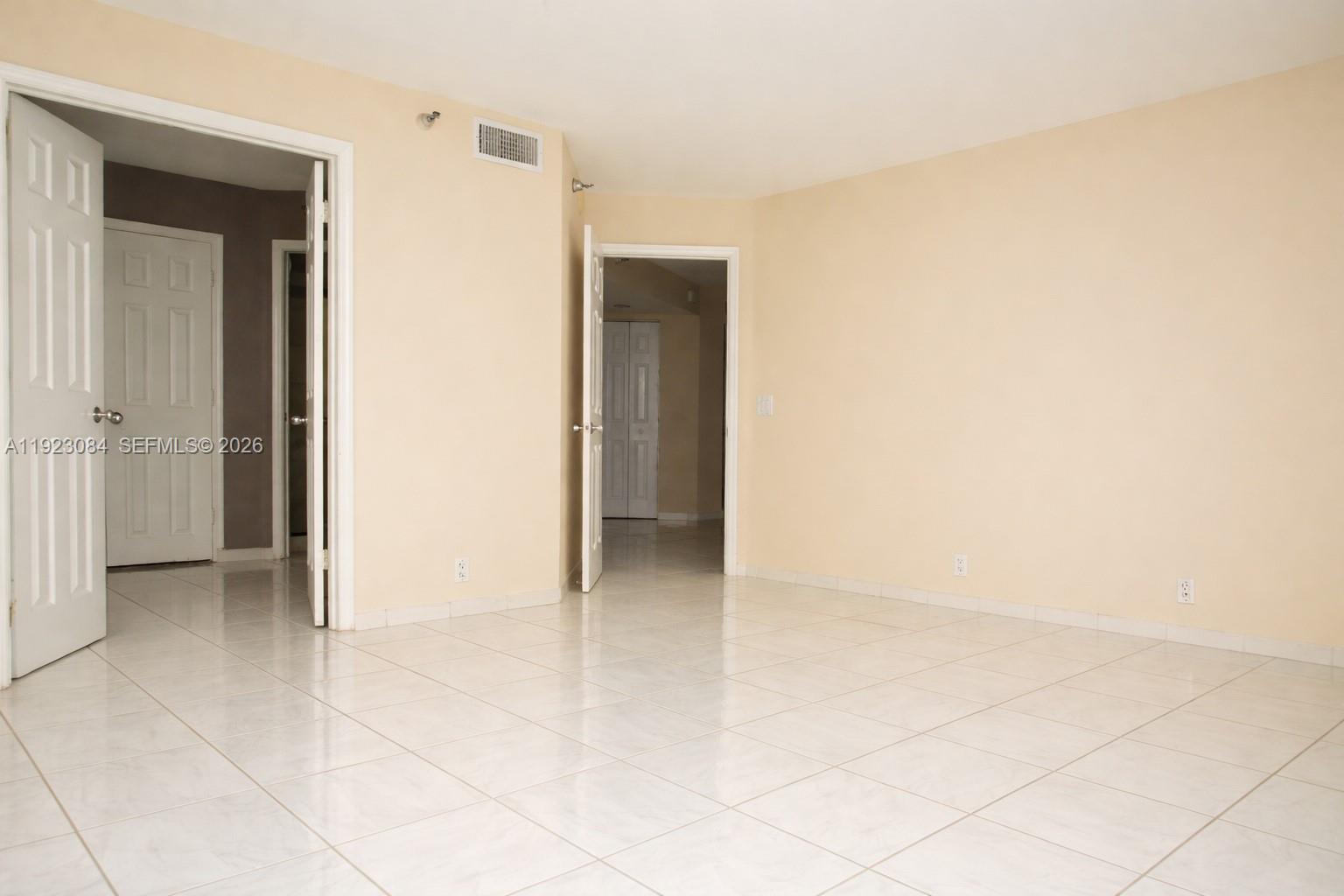 Photo of 3500 Mystic Pointe Dr  #3506, Aventura, Florida, 33180 - 