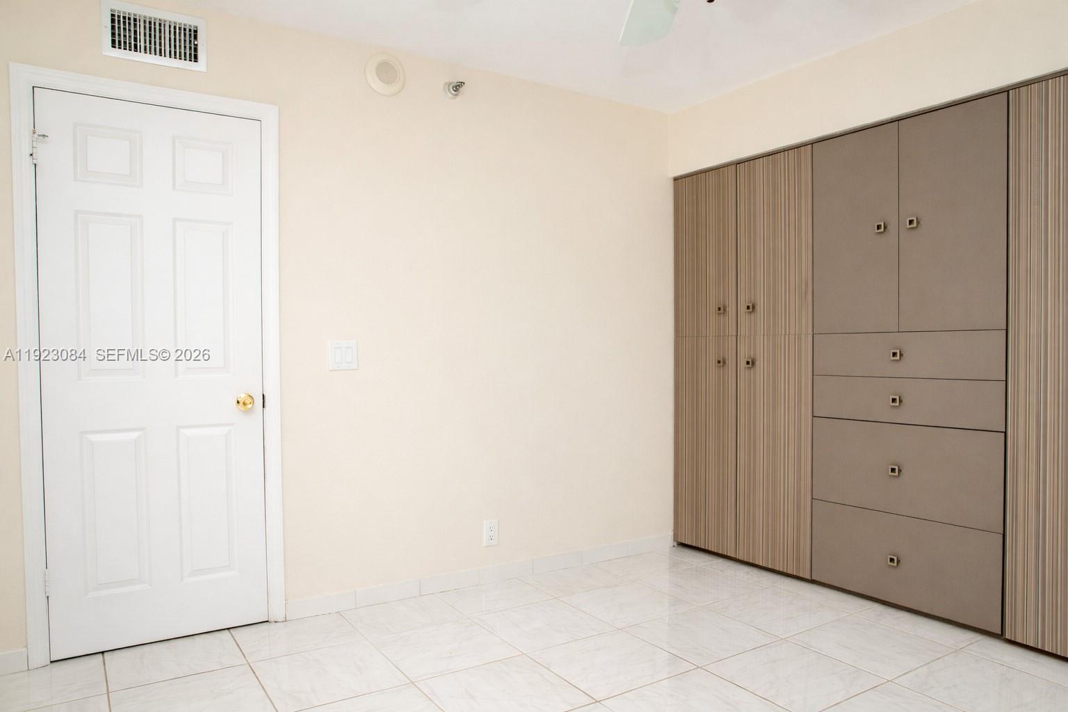 Photo of 3500 Mystic Pointe Dr  #3506, Aventura, Florida, 33180 - 