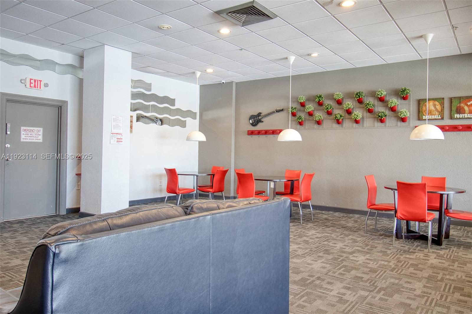 Photo of 400 Kings Point Dr #322, Sunny Isles Beach, Florida, 33160 -