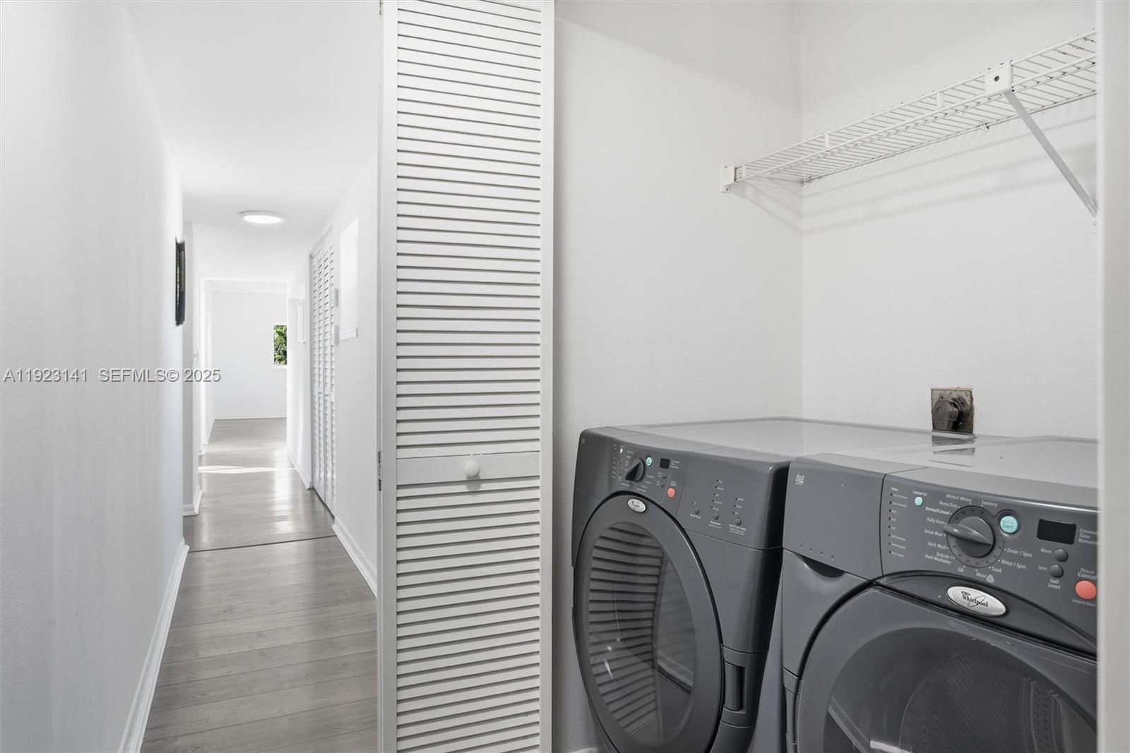 See details / 2658 sq. ft. $ 2025-12-01 0 Photo