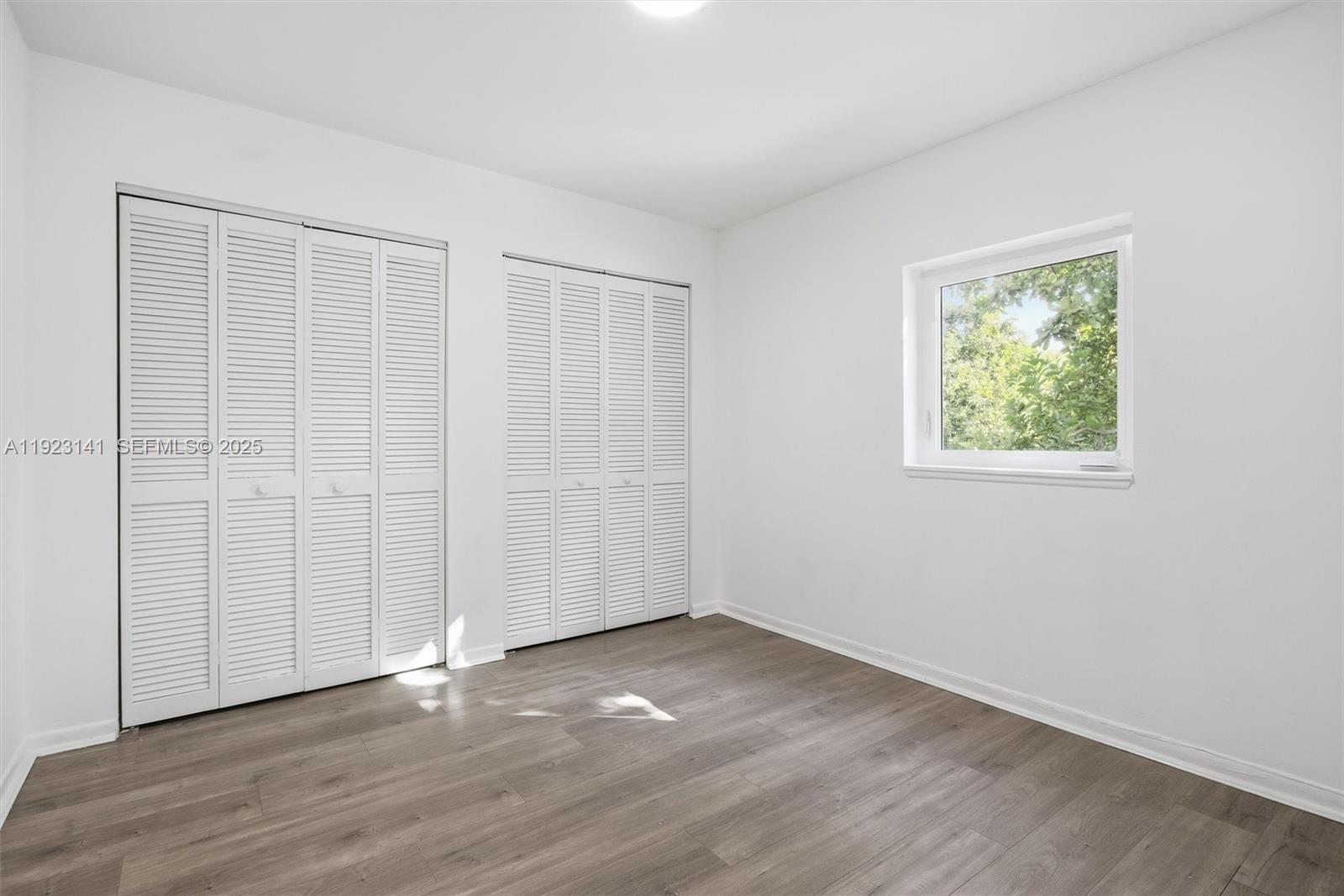 See details / 2658 sq. ft. $ 2025-12-01 0 Photo