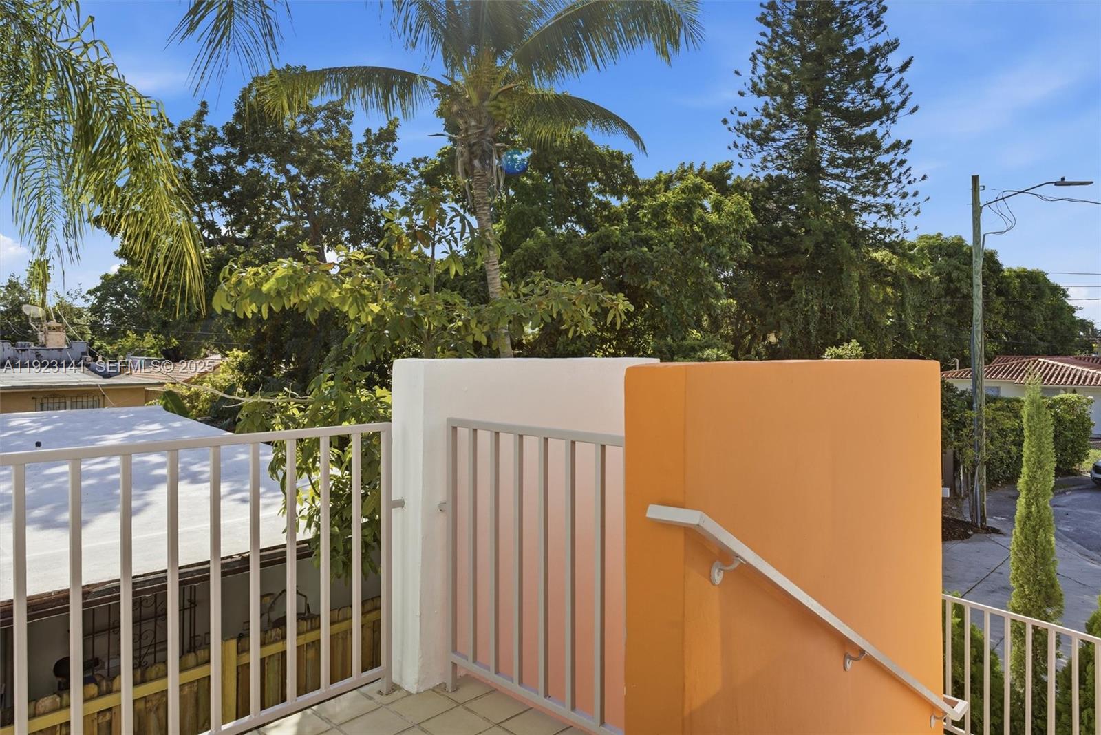 See details / 2658 sq. ft. $ 2025-12-01 0 Photo