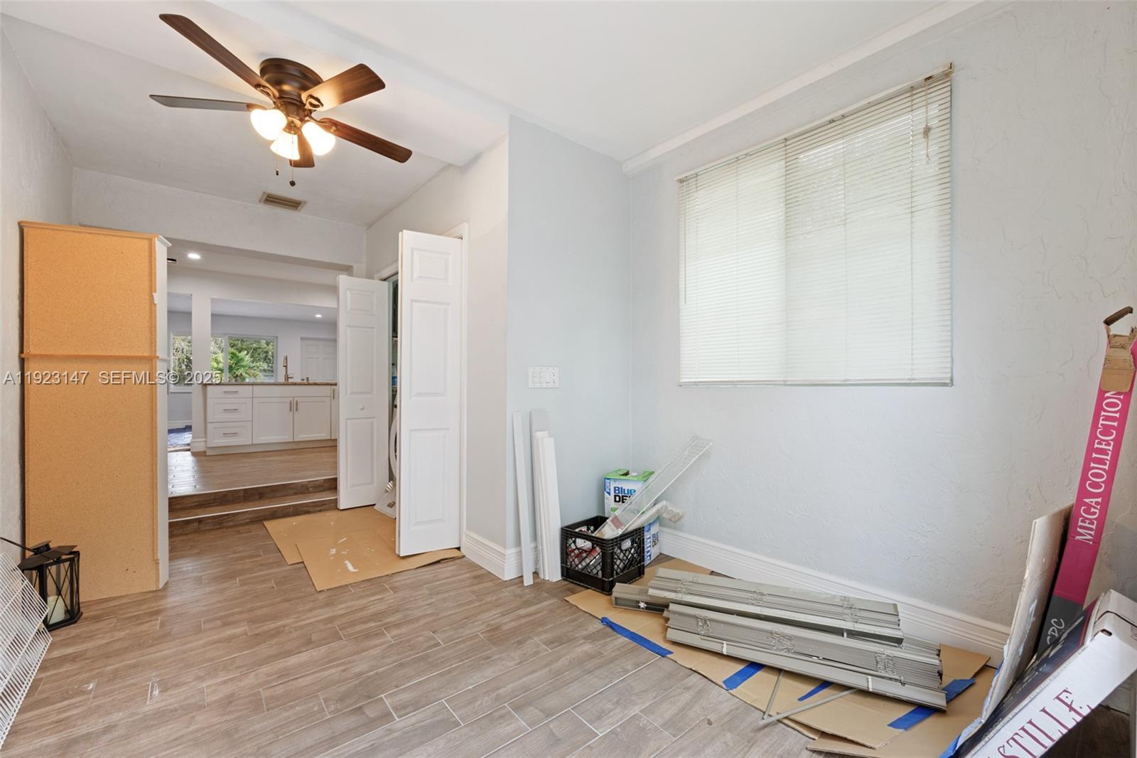 See details / 1928 sq. ft. $ 2025-12-01 0 Photo