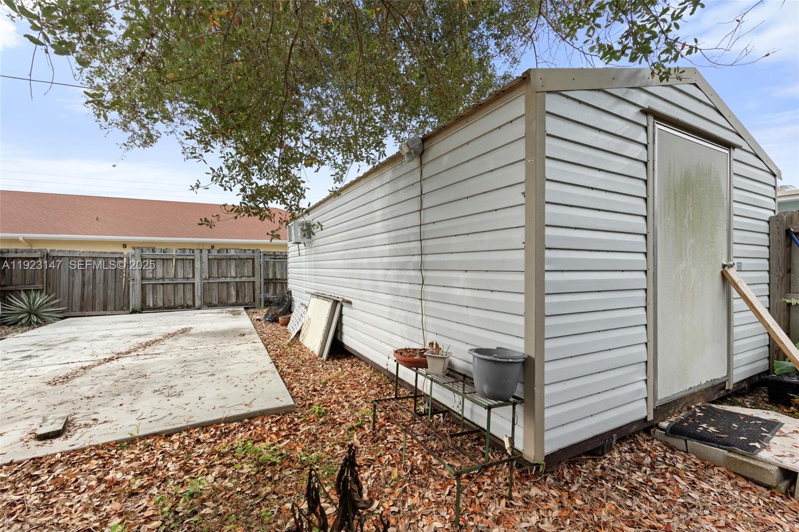   /  1928 sq. ft. $ 2025-12-01 0 Photo