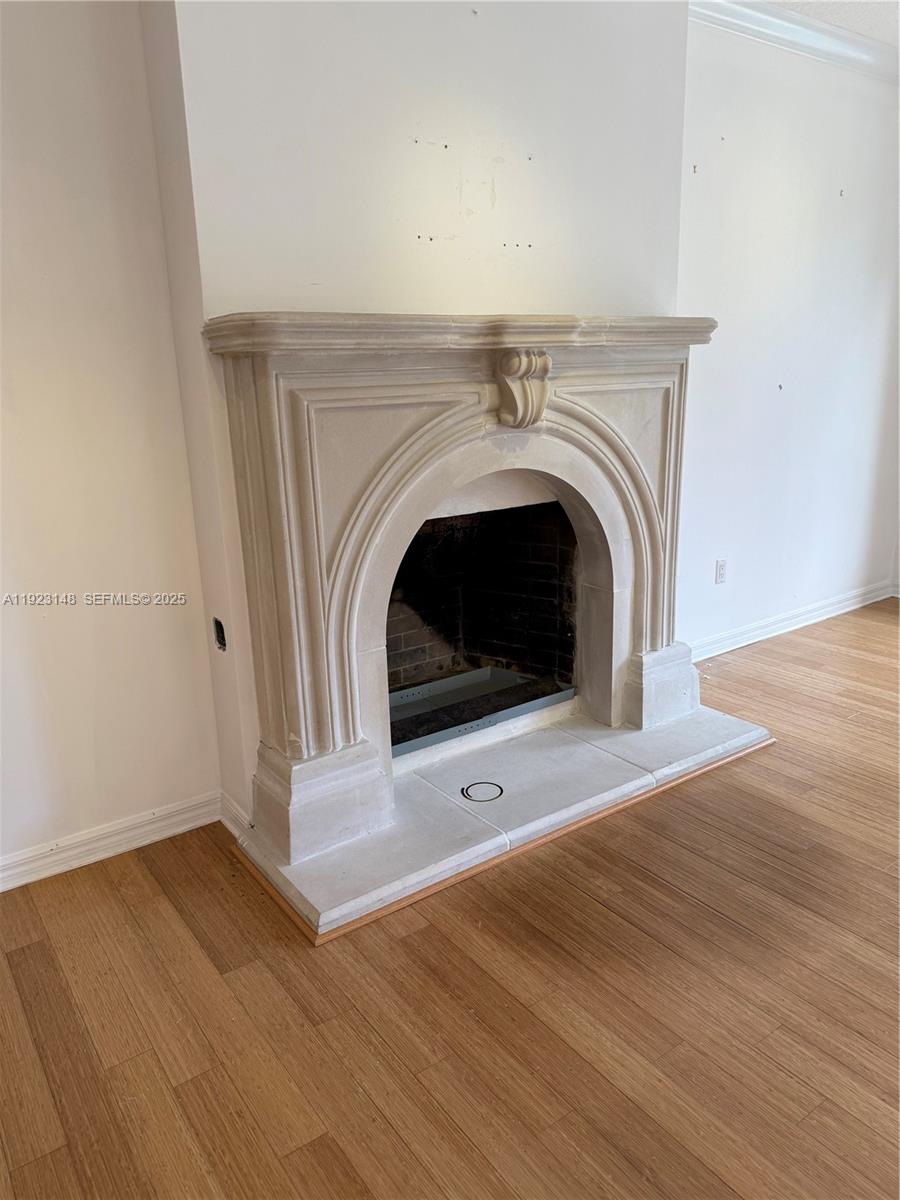   /   sq. ft. $ 2025-12-01 0 Photo