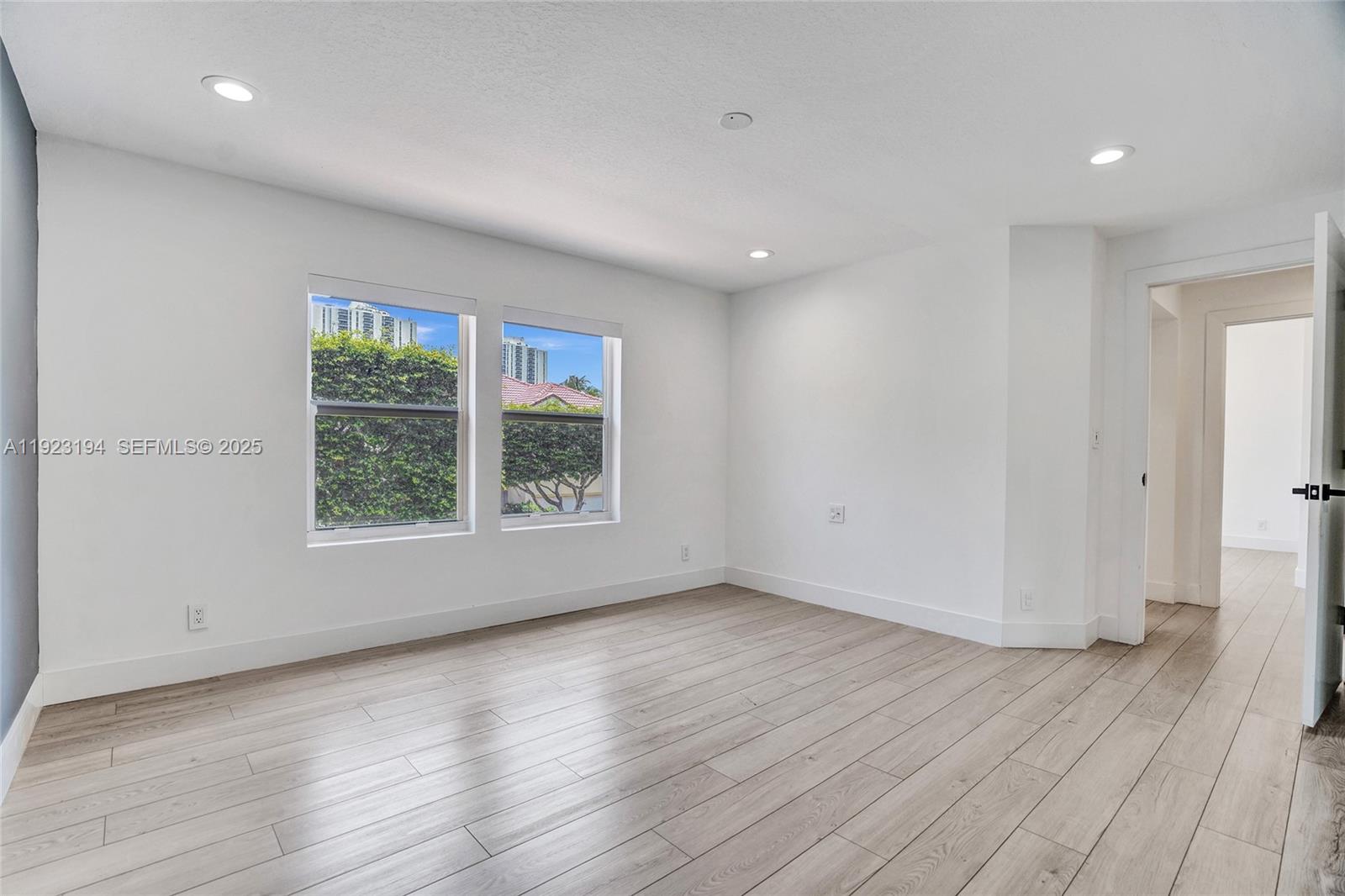 Photo of 3757 208 Te (3757), Aventura, Florida, 33180 -