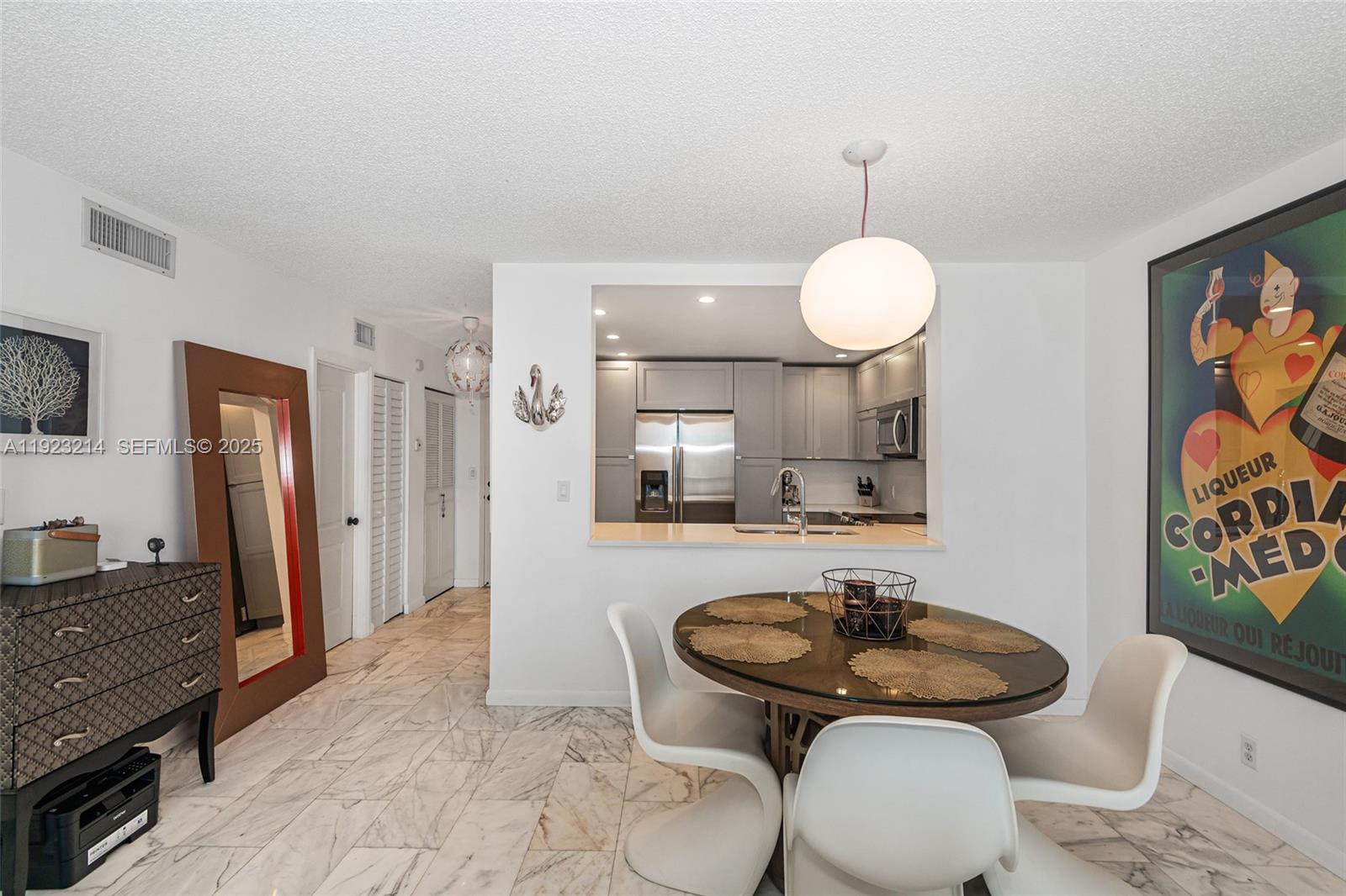 Photo of 401 14th Ave #705, Hallandale Beach, Florida, 33009 -