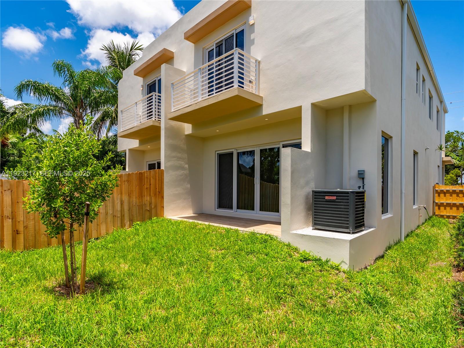 Подробнее / 2321 кв.футов $ 2025-12-01 0 Фото