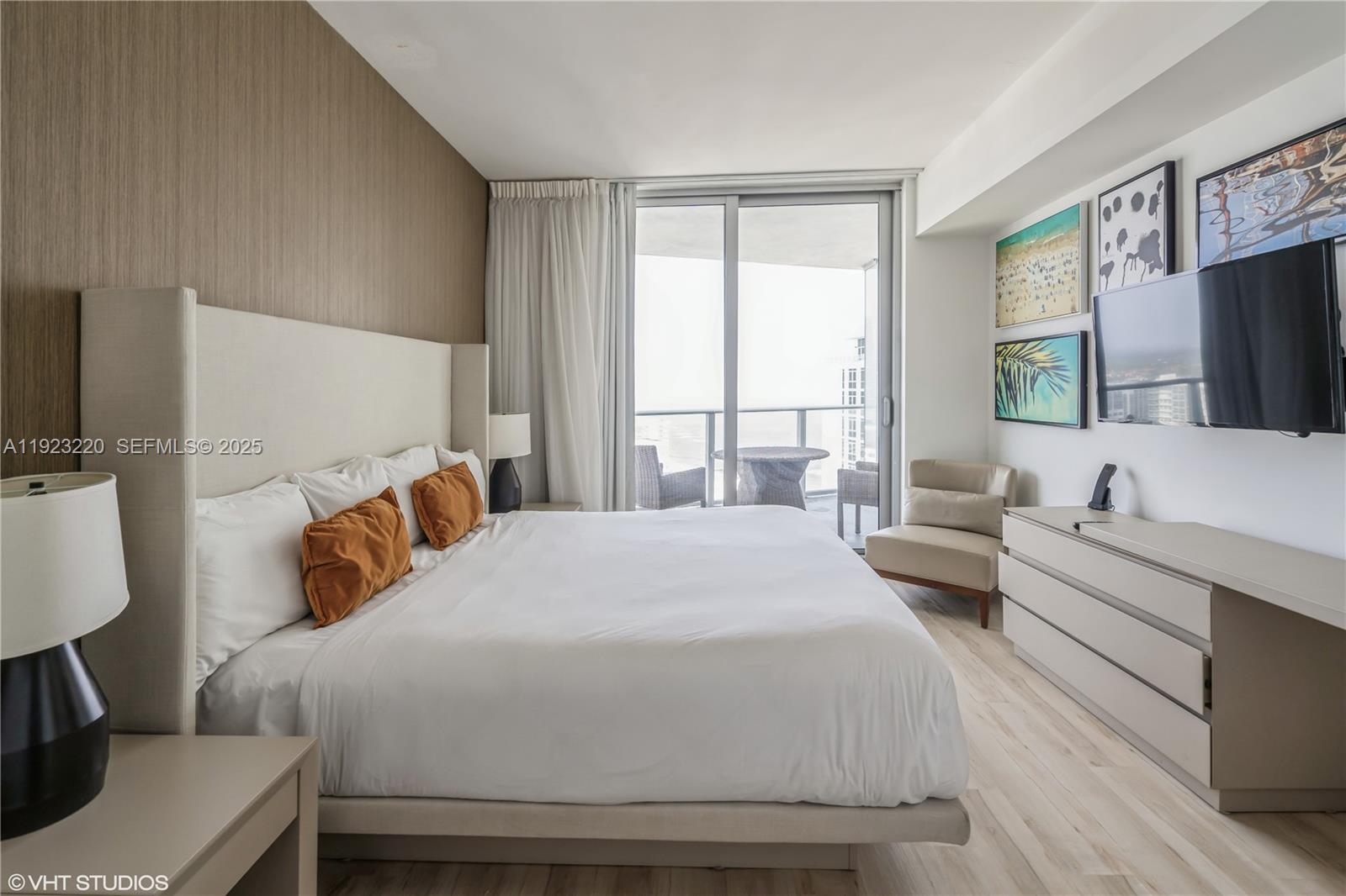 1904 2 / 2 1126 кв.футов $ 2025-12-01 0 Фото