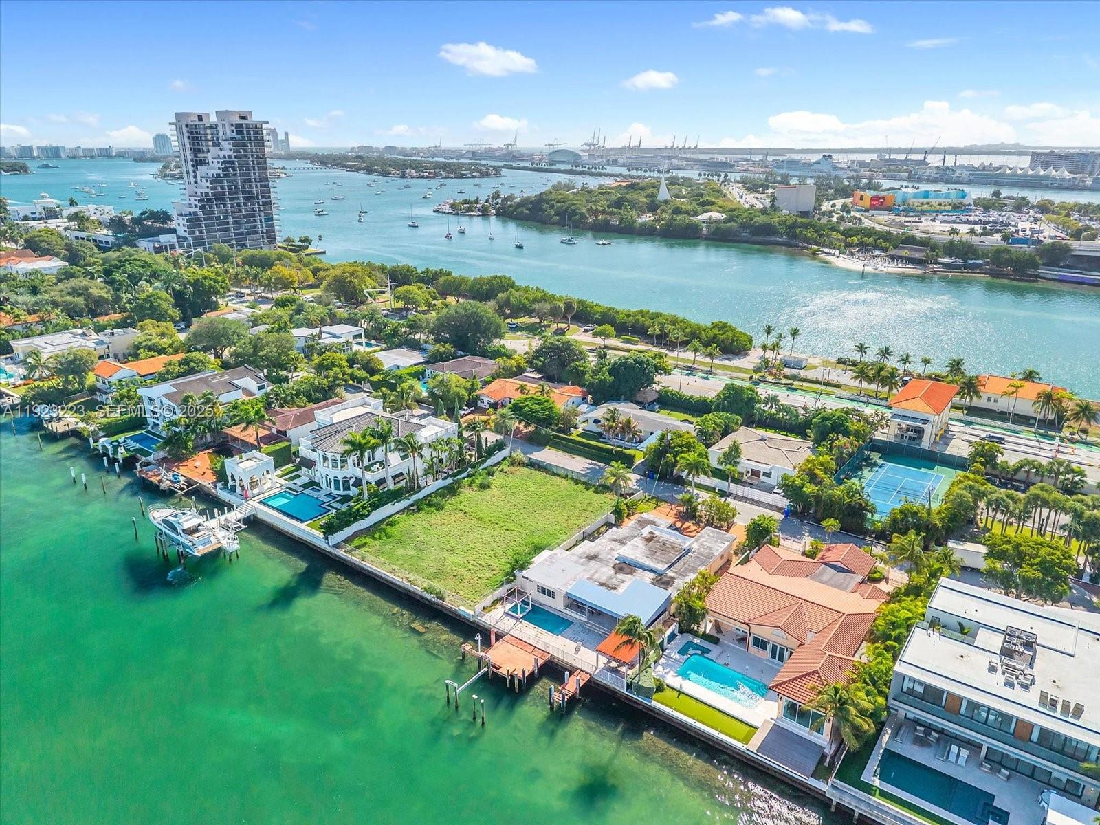 See details / sq. ft. $ 2025-12-01 0 Photo