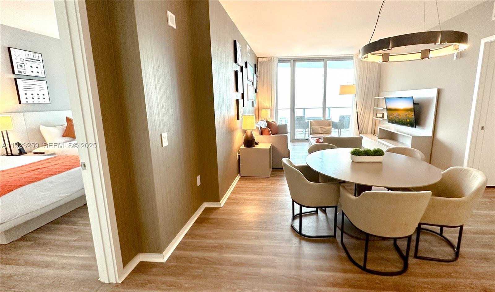 See details 2306 2 / 2 1129 sq. ft. $ 2025-12-01 0 Photo