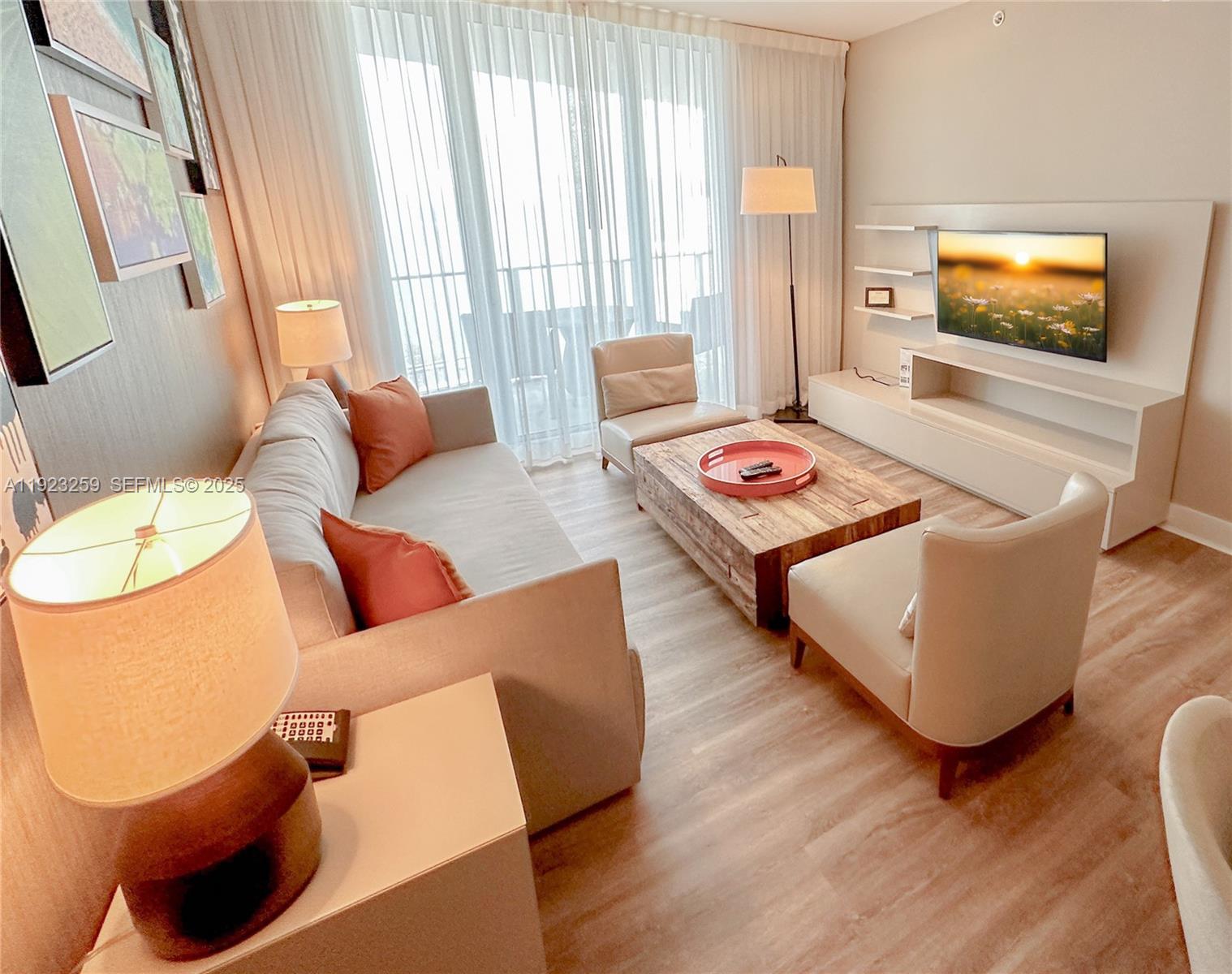 See details 2306 2 / 2 1129 sq. ft. $ 2025-12-01 0 Photo