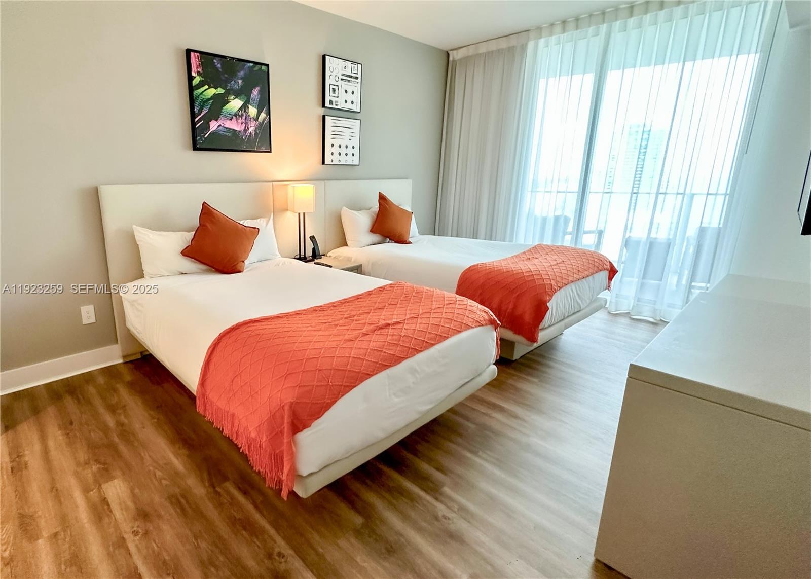 See details 2306 2 / 2 1129 sq. ft. $ 2025-12-01 0 Photo