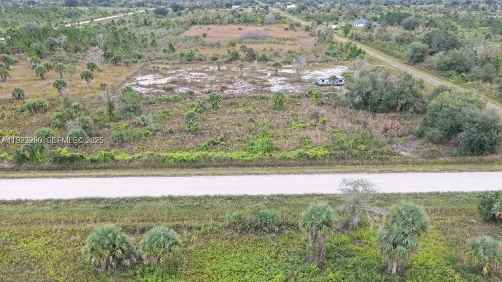   /   sq. ft. $ 2025-12-01 0 Photo