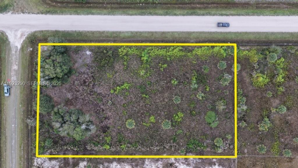   /   sq. ft. $ 2025-12-01 0 Photo