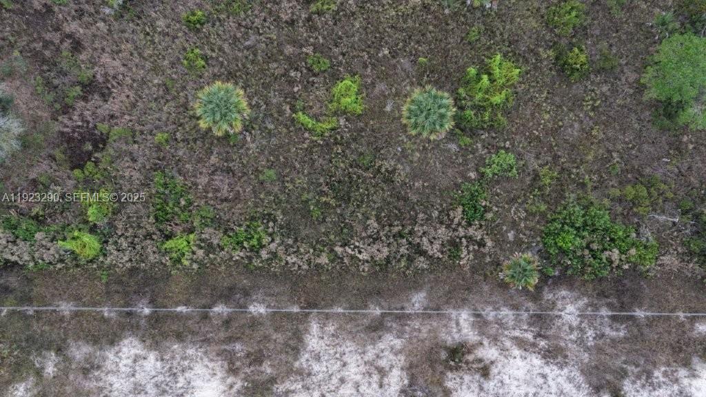   /   sq. ft. $ 2025-12-01 0 Photo