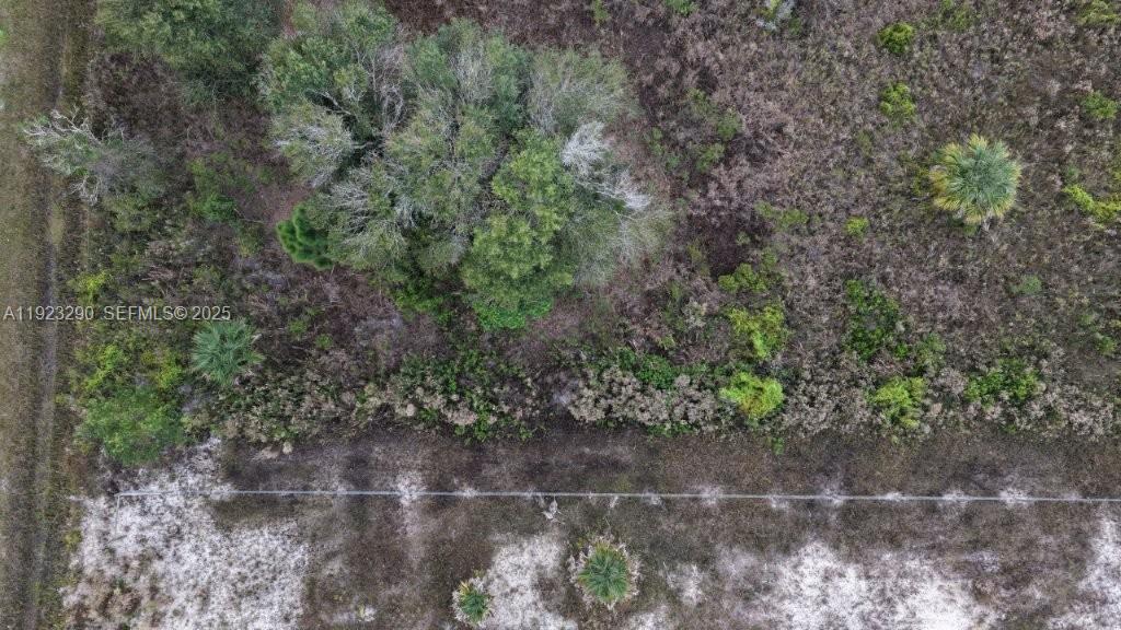   /   sq. ft. $ 2025-12-01 0 Photo