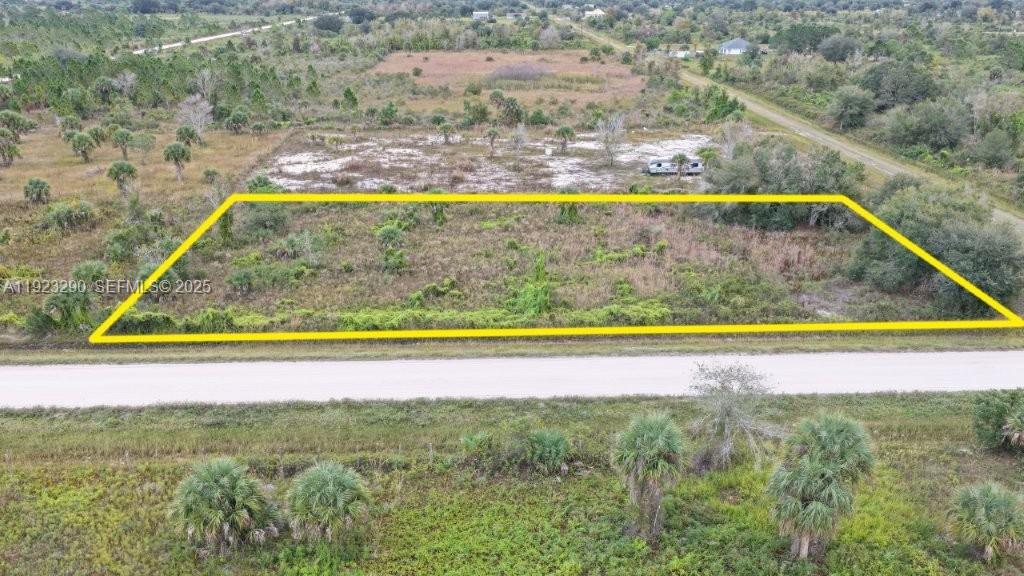   /   sq. ft. $ 2025-12-01 0 Photo