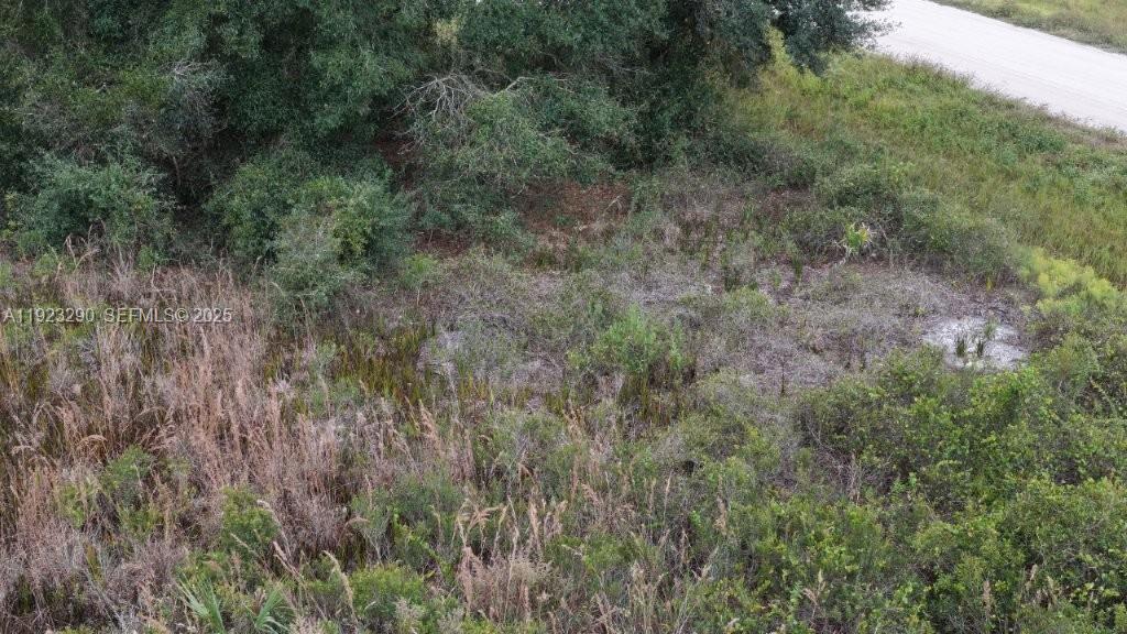   /   sq. ft. $ 2025-12-01 0 Photo