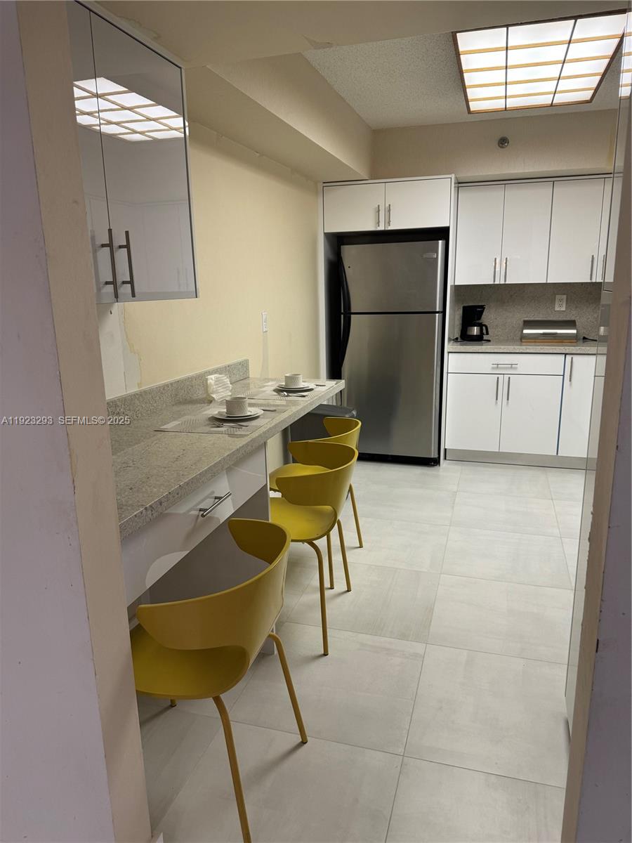 Photo of 3600 Mystic Pointe Dr  #208, Aventura, Florida, 33180 - 