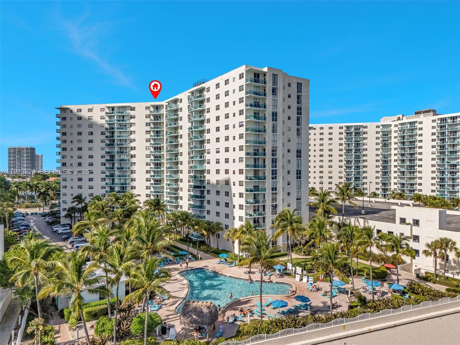 Photo of 3901 Ocean Dr  #10L, Hollywood, Florida, 33019 - 