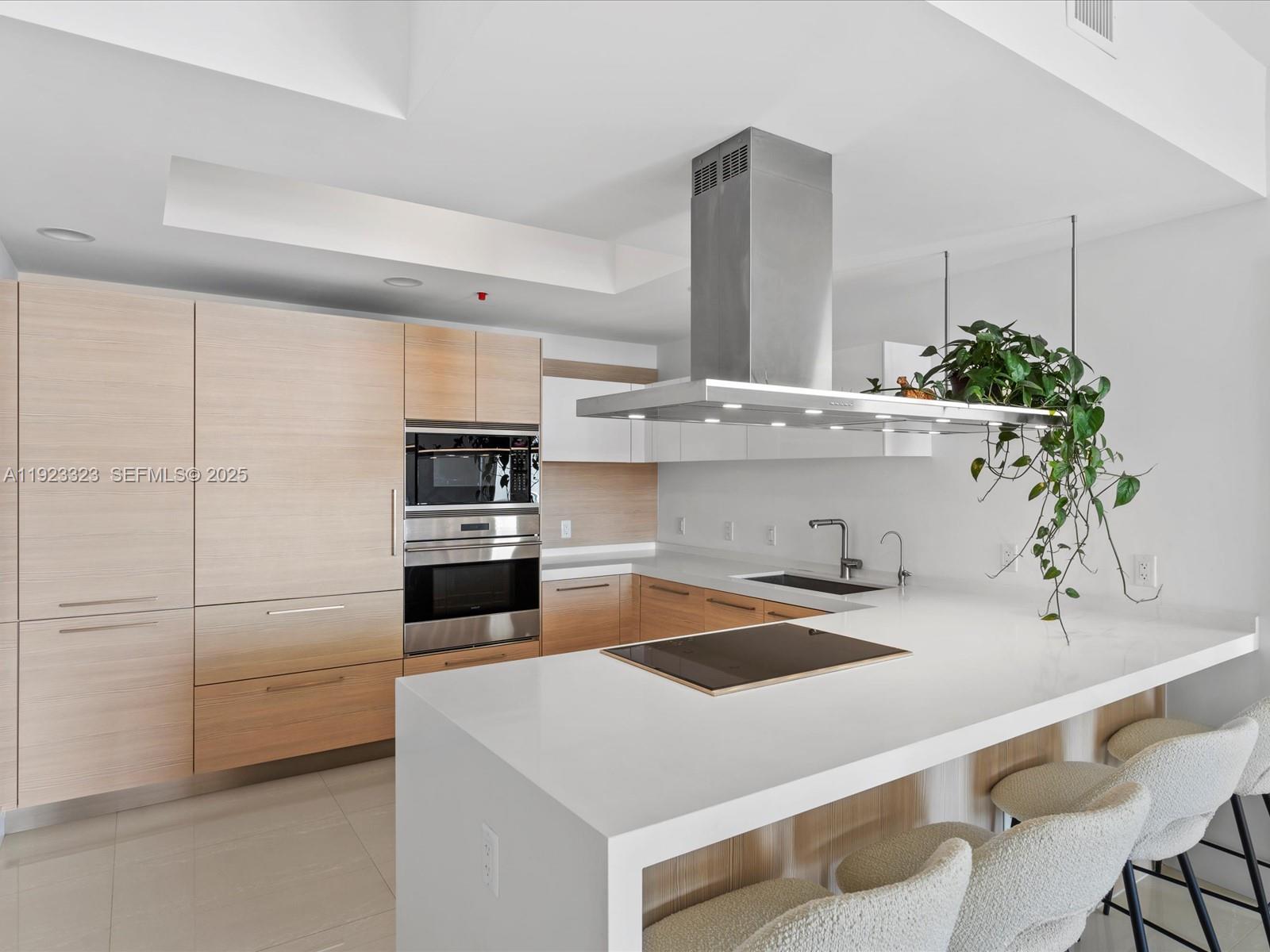 Photo of 17111 Biscayne Blvd  #1104, North Miami Beach, Florida, 33160 - 