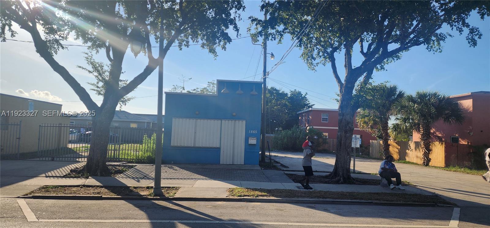 See details / sq. ft. $ 2025-12-02 0 Photo