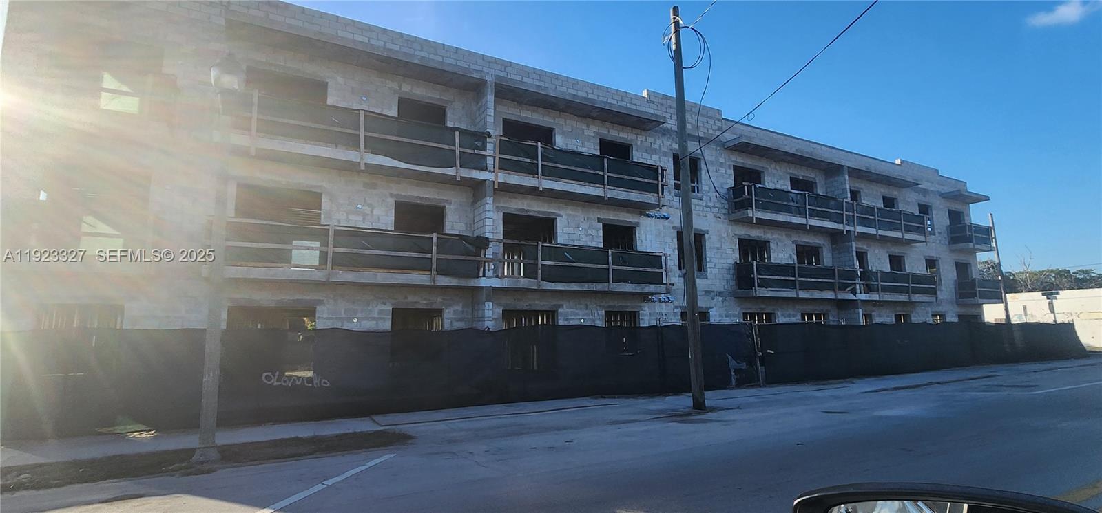 See details / sq. ft. $ 2025-12-02 0 Photo