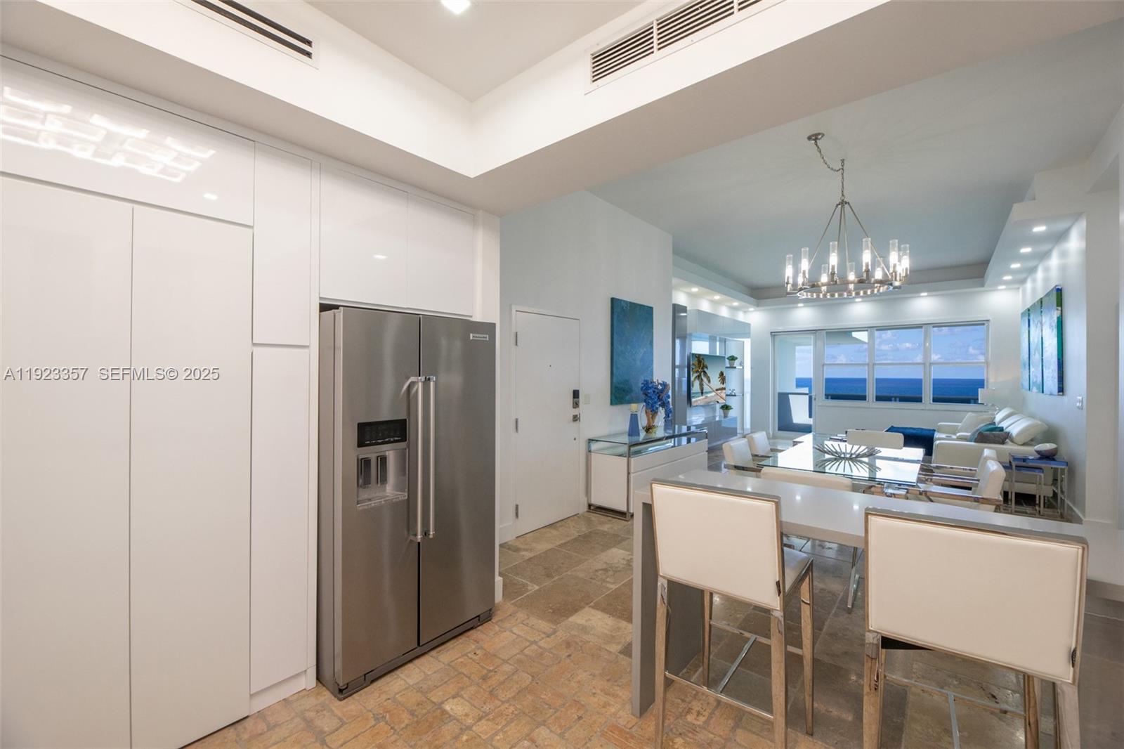 Photo of 3725 Ocean Dr  #PH02, Hollywood, Florida, 33019 - 