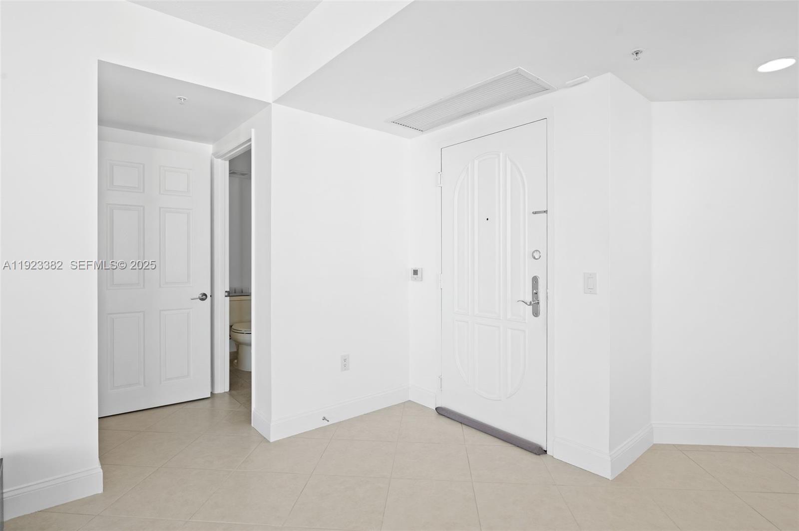 Photo of 3370 Hidden Bay Dr #2102, Aventura, Florida, 33180 -