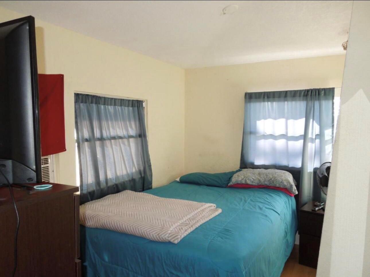 See details / 2 1280 sq. ft. $ 2026-06-21 0 Photo