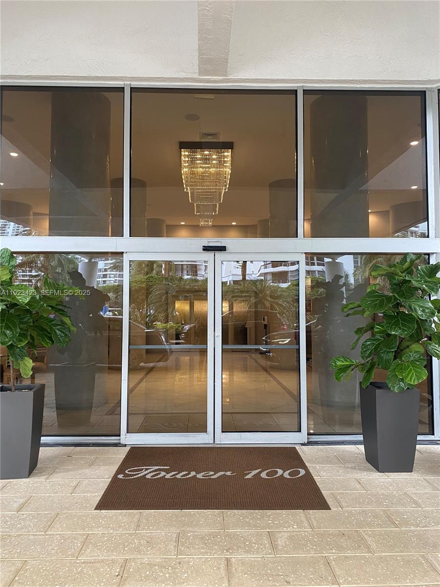 Photo of 19195 36th Ct #402, Aventura, Florida, 33180 -