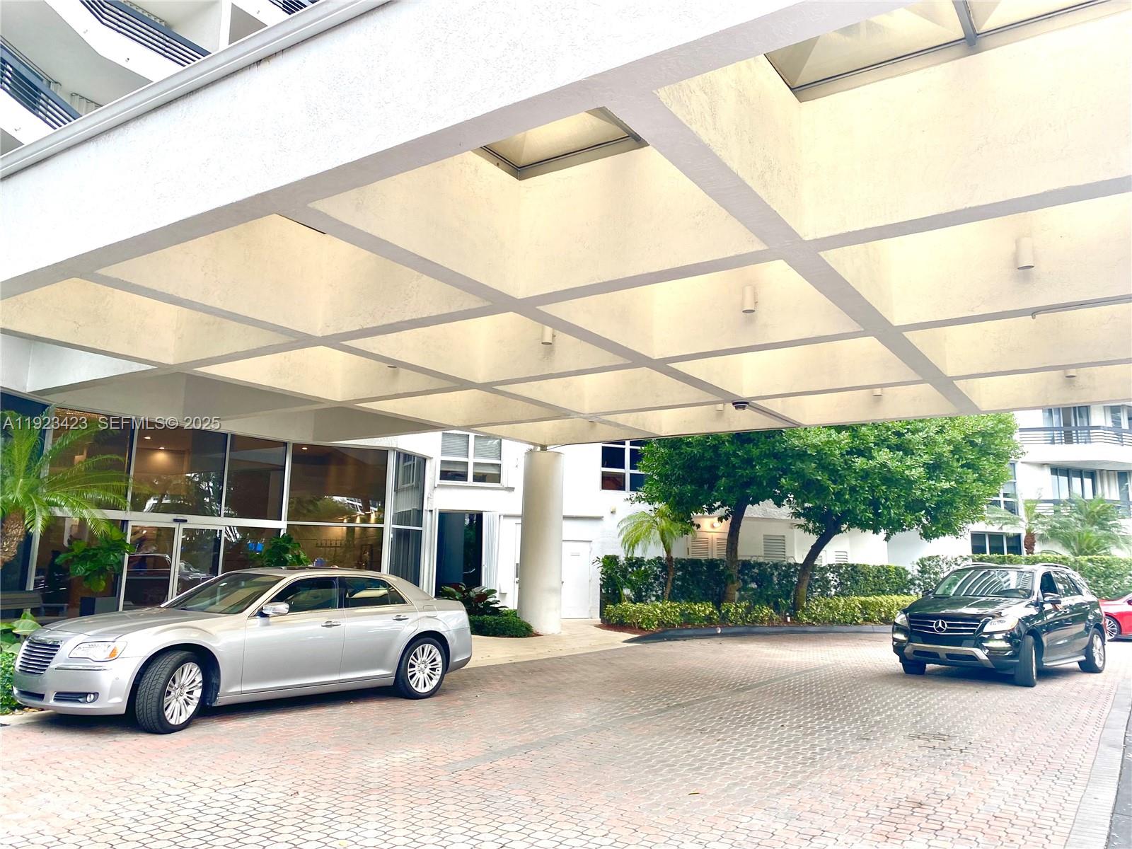 Photo of 19195 36th Ct #402, Aventura, Florida, 33180 - Valet Parking