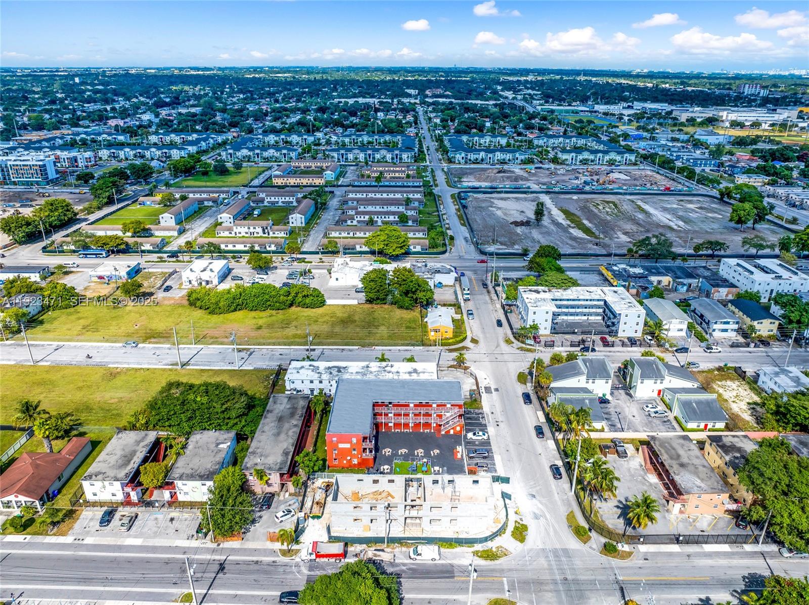 See details / sq. ft. $ 2025-12-02 0 Photo