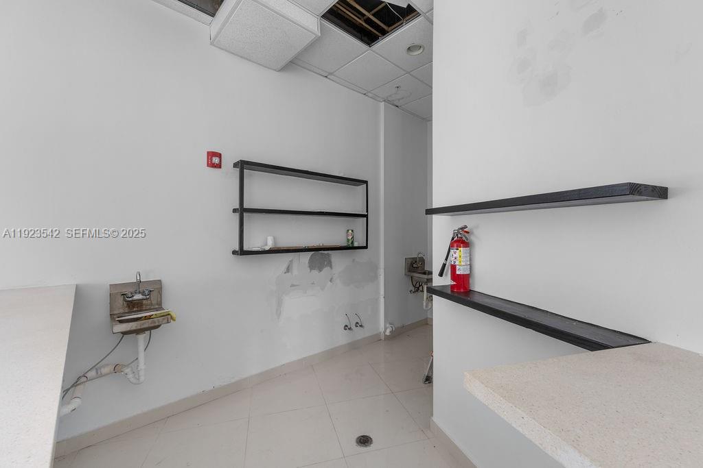   /   кв.футов $ 2026-01-30 0 Фото