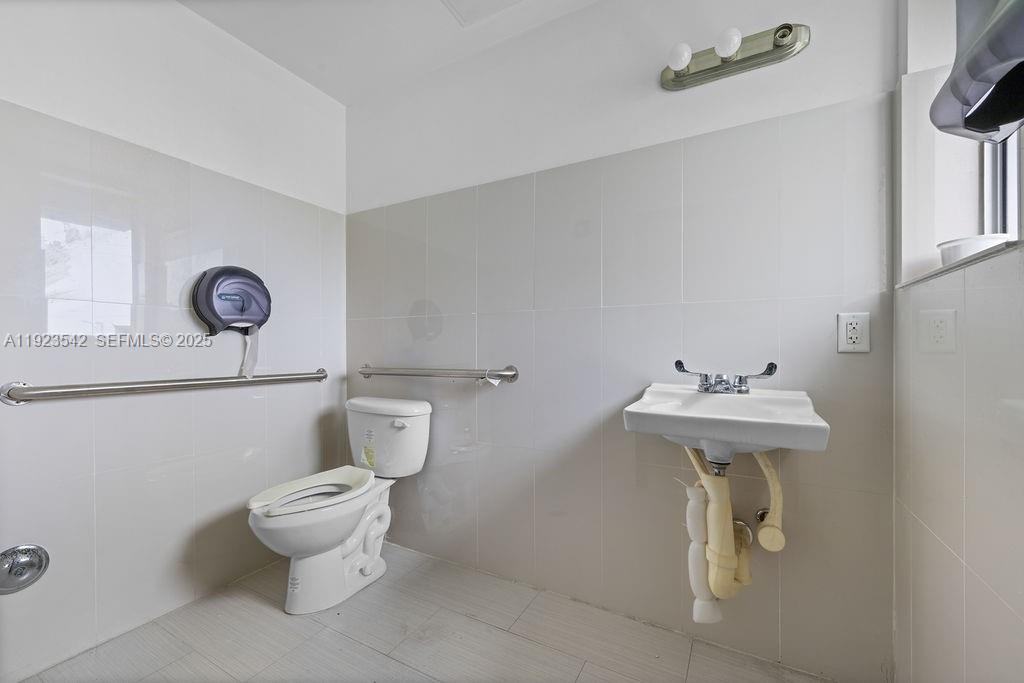   /   кв.футов $ 2026-01-30 0 Фото