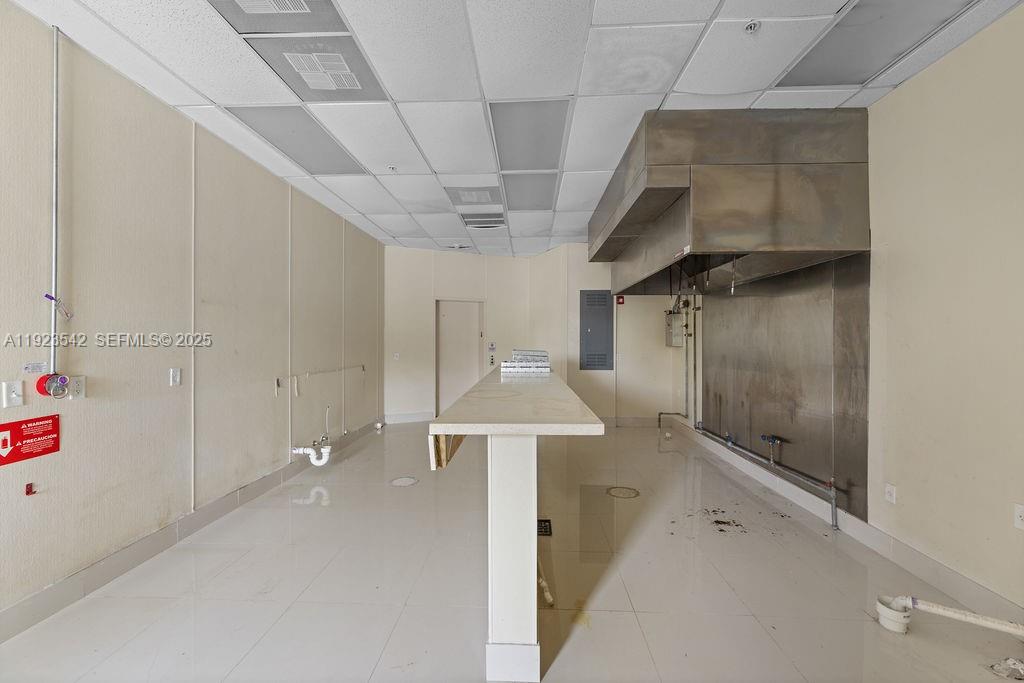   /   кв.футов $ 2026-01-30 0 Фото