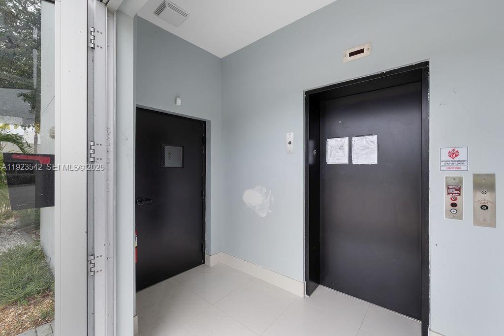   /   кв.футов $ 2026-01-30 0 Фото