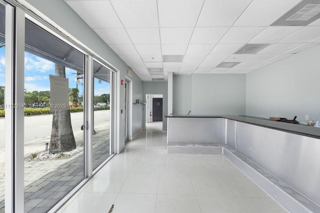   /   кв.футов $ 2026-01-30 0 Фото