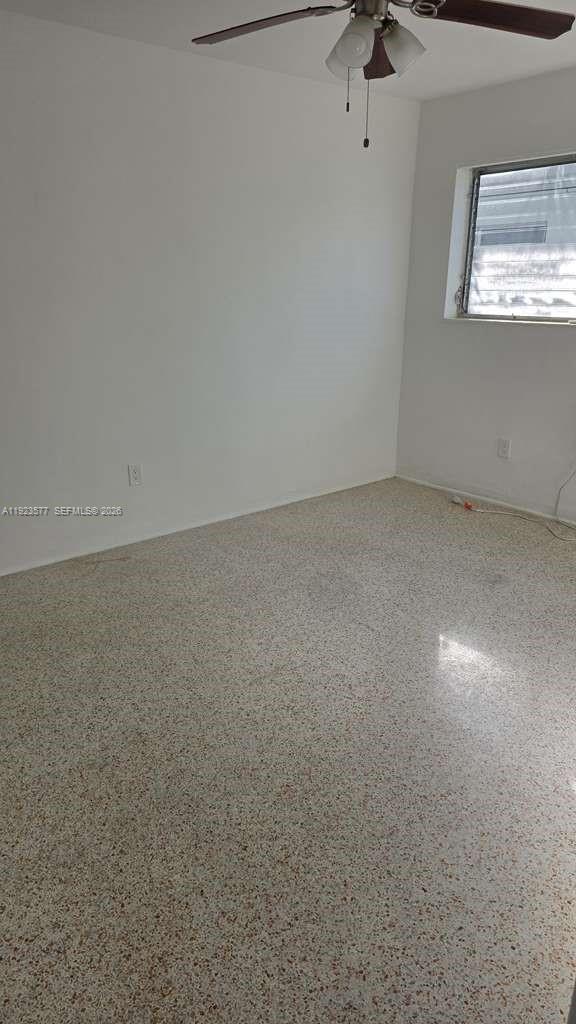   /   sq. ft. $ 2025-12-02 0 Photo