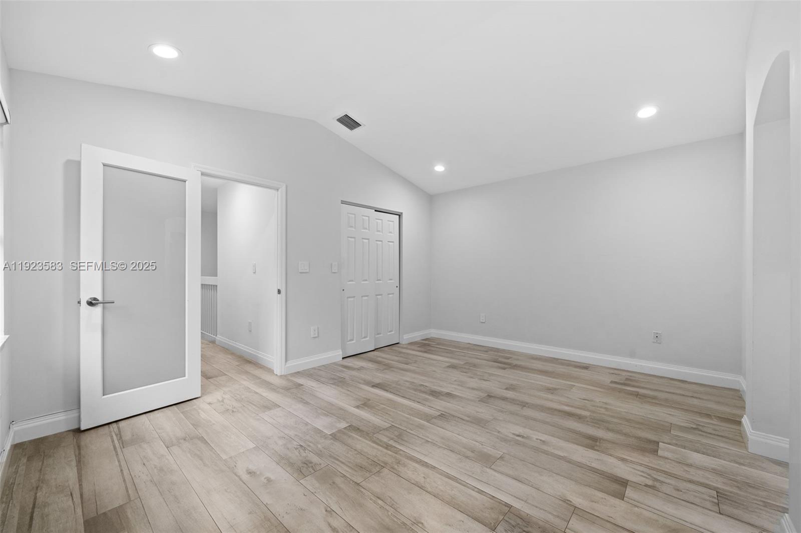 Photo of 1240 Weeping Willow Way  (1240), Hollywood, Florida, 33019 - 